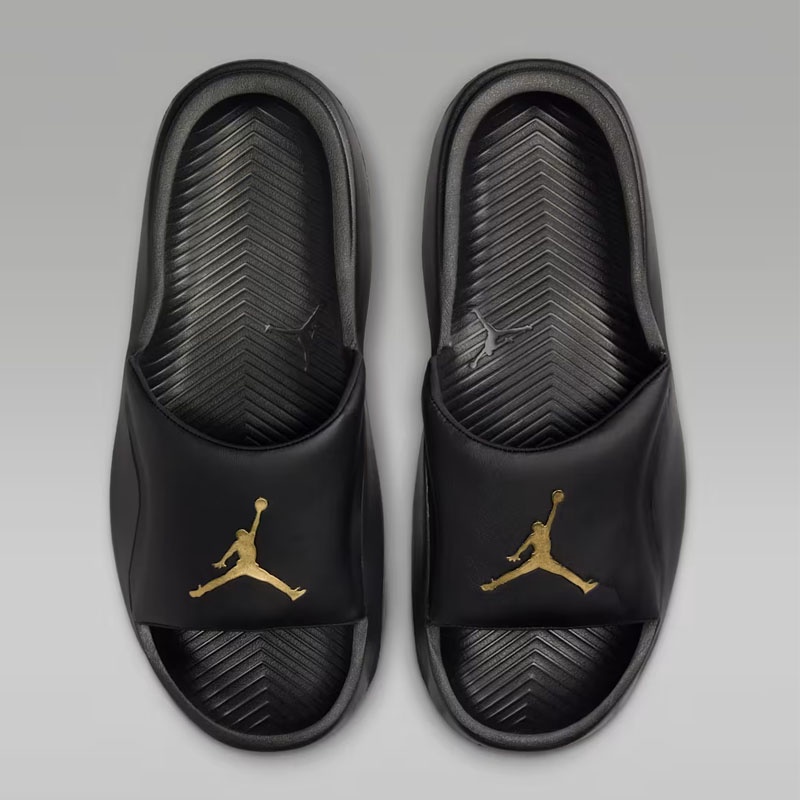 Jual Sandal Basket Air Jordan Franchise Slide Black/Metallic Gold Original Hf3263-007 - hoopspoint.com