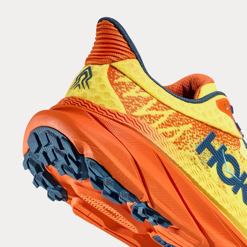 Jual Sepatu Trail Hoka One One Challenger 7 Lemonade Original Hke1134497Ls - hoopspoint.com