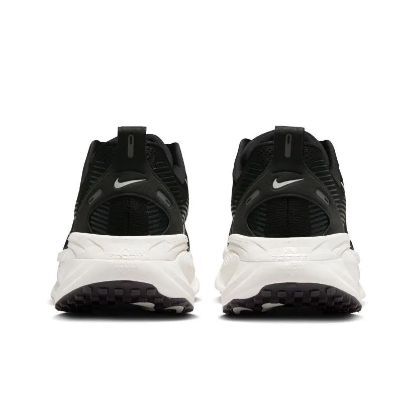 Jual Sepatu Lari Nike Vomero 18 Black Original Hm6803-007 - hoopspoint.com