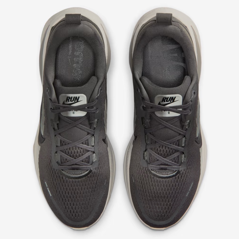 Jual Sepatu Lari Nike Vomero 18 Medium Ash Original Hm6803-215 - hoopspoint.com