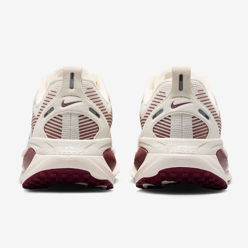 Jual Sepatu Lari Wanita Nike Wmns Vomero 18 Pale Ivory Original Hm6804-108 - hoopspoint.com