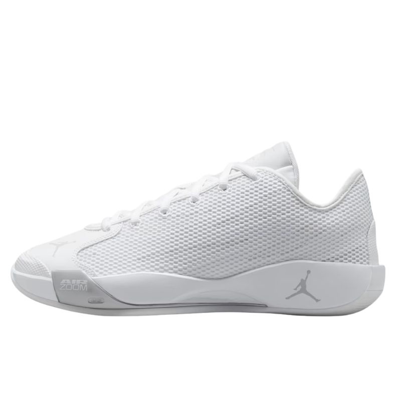 Jual Sepatu Basket Air Jordan Luka .77 Pf Triple White Original If1611-100 - hoopspoint.com