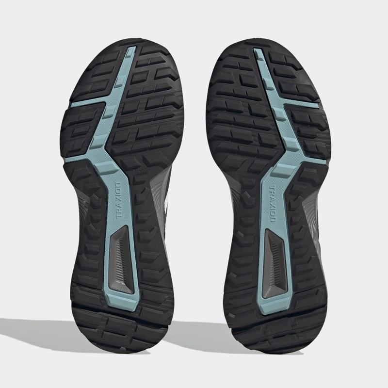 Jual Sepatu Trail Wanita Adidas Wmns Terrex Soulstride Black Original If5030 - hoopspoint.com