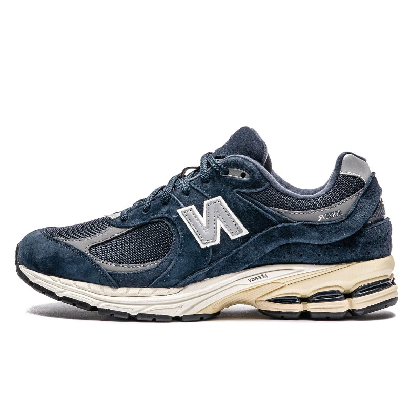 Beli Sepatu Sneakers New Balance 2002R Eclipse Original M2002Rca