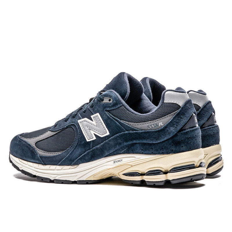 Jual Sepatu Sneakers New Balance 2002R Eclipse Original M2002Rca - hoopspoint.com