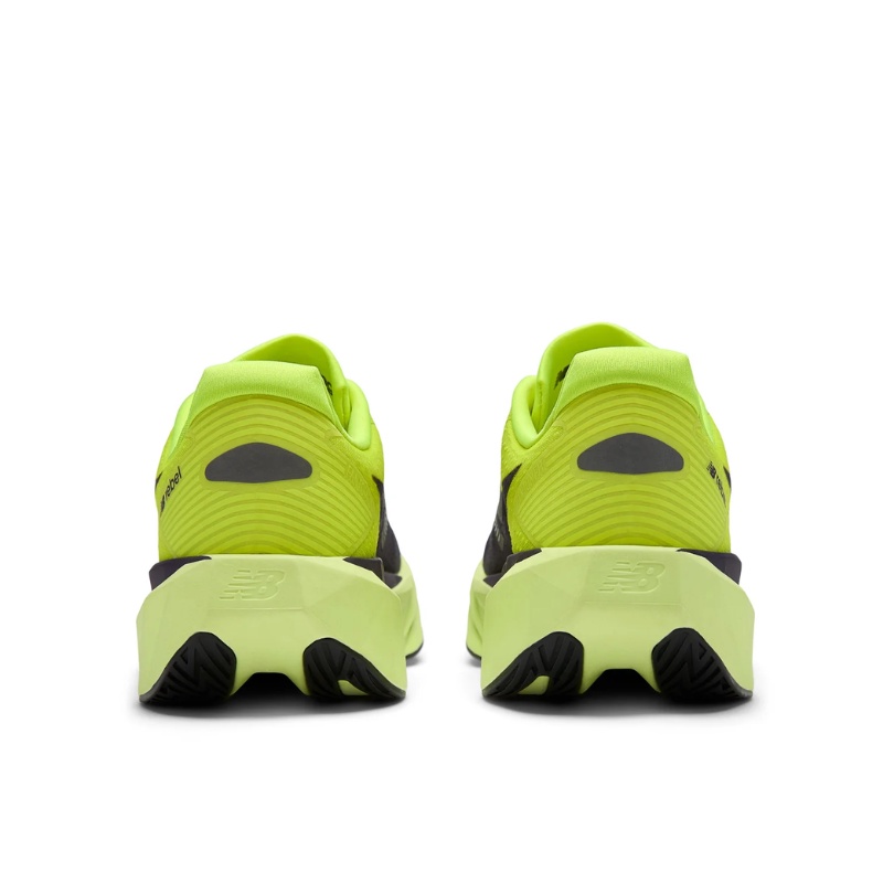 Jual Sepatu Lari New Balance Rebel V5 Alkaline Green Original Mfcx4Tr - hoopspoint.com