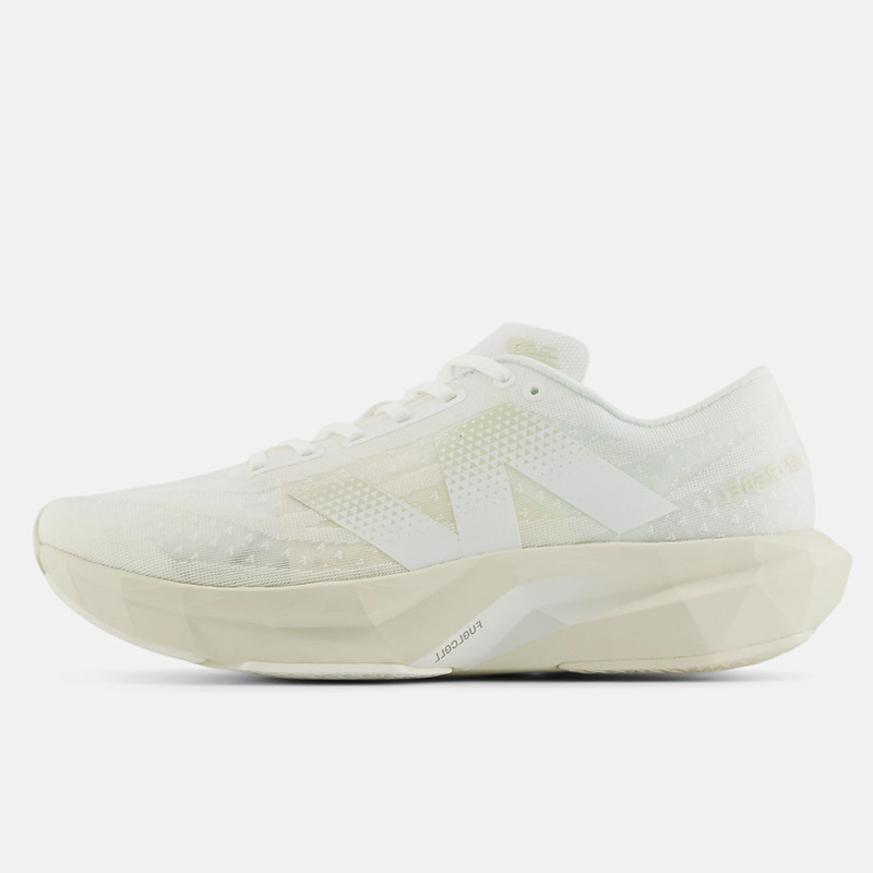 Beli Sepatu Lari New Balance Fuelcell Rebel V4 White Linen Original Mfcxlj40