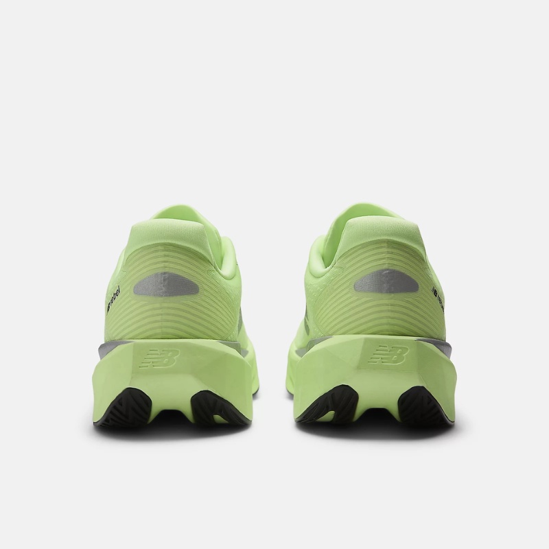 Jual Sepatu Lari New Balance Rebel V5 Mint Flash Original Mfcxlz5 - hoopspoint.com