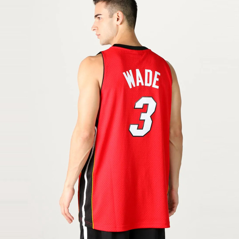 Jual Baju Basket Mitchell N Ness Dwyane Wade Miami Heat Alternate 2005-06 Red Original Mhe05Dwaunrd - hoopspoint.com