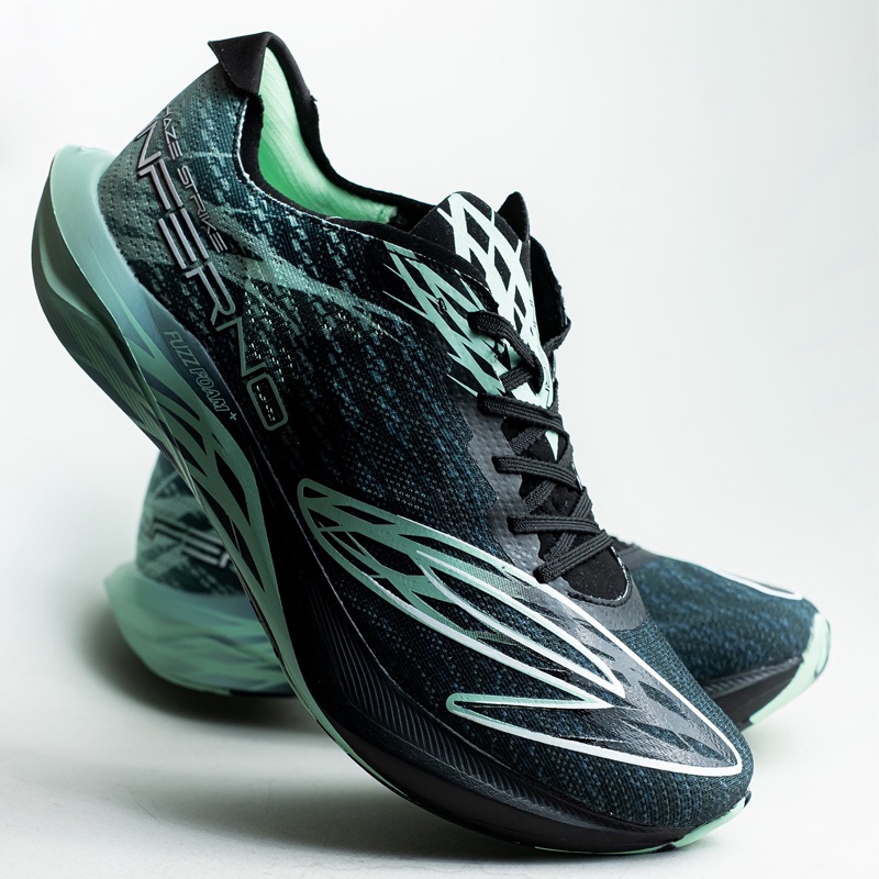 Jual Sepatu Lari Nineten Haze Inferno Hitam Hijau Original N554675467324 - hoopspoint.com