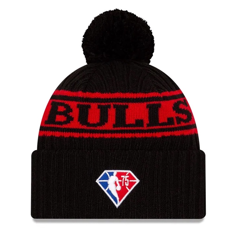 Jual Topi Basket New Era Nba Draft Chicago Bulls Beanie Black Red Original Nra60143868005Osm - hoopspoint.com