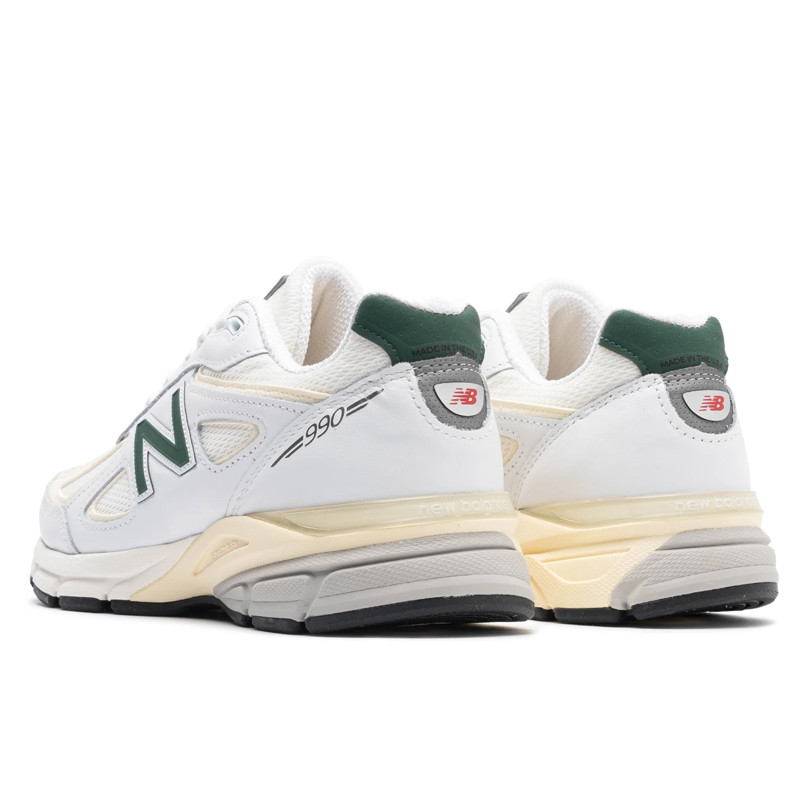 Jual Sepatu Sneakers New Balance Teddy Santis X 990V4 Made In Usa White Green Original U990Tc4 - hoopspoint.com