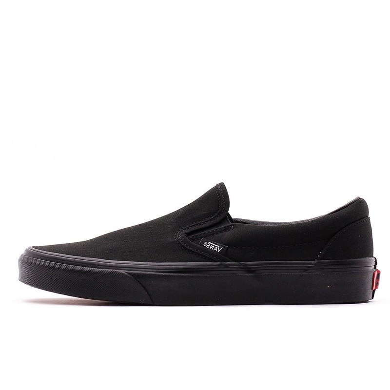 Jual Sepatu Sneakers Vans Ua Classic Slip-On Black Original Vn000Eyebka - hoopspoint.com