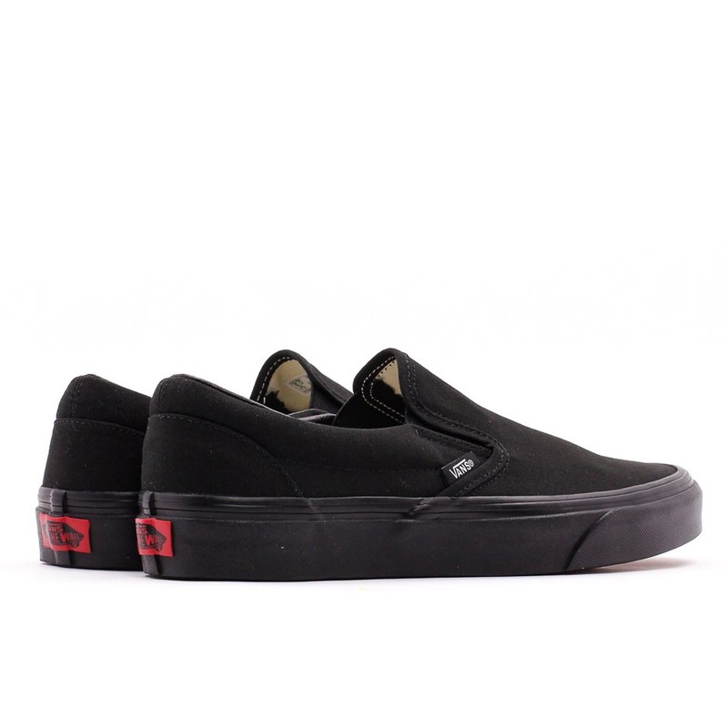 Jual Sepatu Sneakers Vans Ua Classic Slip-On Black Original Vn000Eyebka - hoopspoint.com