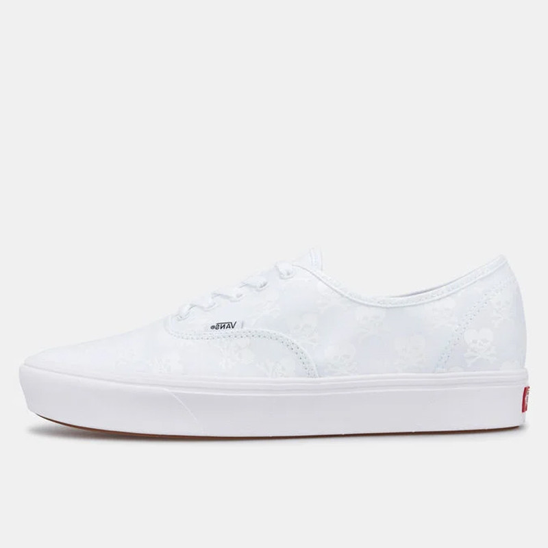 Jual Sepatu Sneakers Vans Ua Comfycush Authentic True White Original Vn0A3Wm7B1D - hoopspoint.com