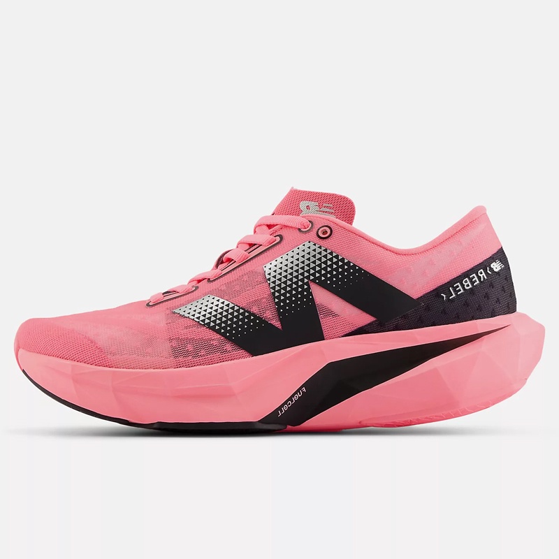 Jual Sepatu Lari Wanita New Balance Wmns Fuelcell Rebel V4 Ultra Pink Original Wfcxcu4 - hoopspoint.com