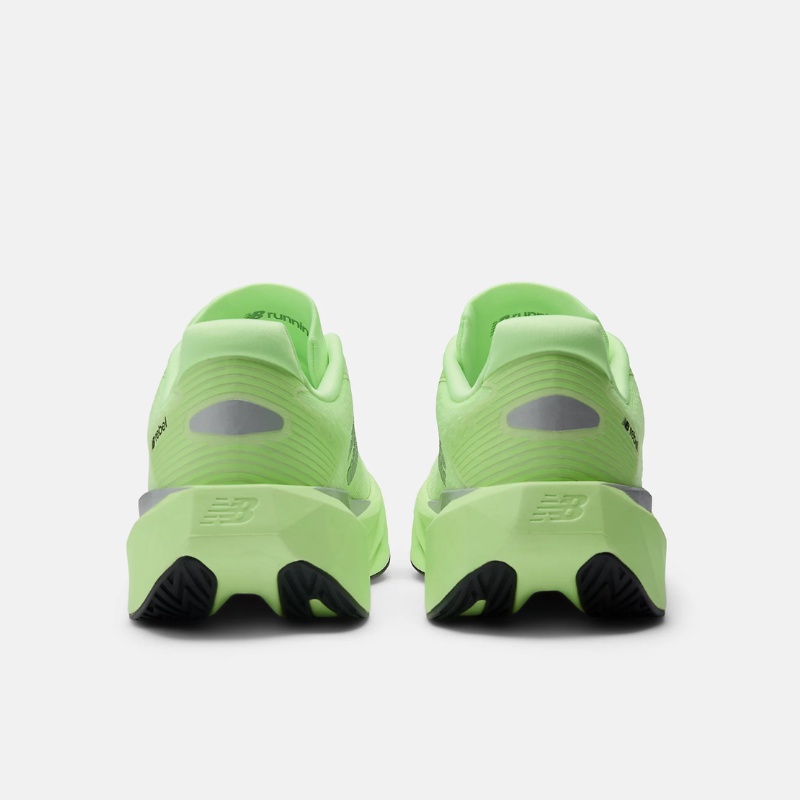 Jual Sepatu Lari Wanita New Balance Wmns Rebel V5 Lab Green Original Wfcxlz5 - hoopspoint.com