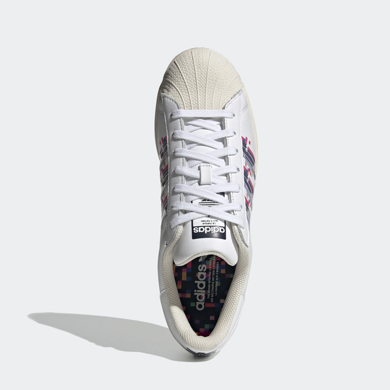 Jual Sepatu Sneakers Wanita Adidas Wmns Superstar Gaming Pack Chalk White Original H05143 - hoopspoint.com