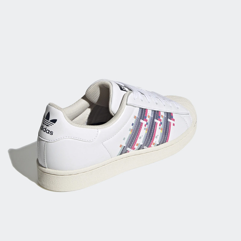 Jual Sepatu Sneakers Wanita Adidas Wmns Superstar Gaming Pack Chalk White Original H05143 - hoopspoint.com