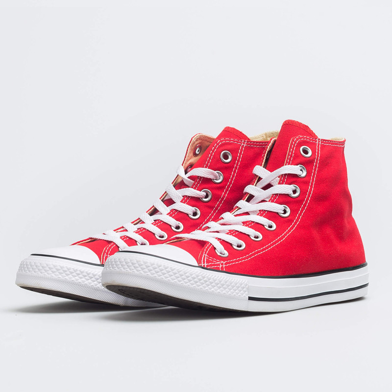 Jual Sepatu Sneakers Converse Chuck Taylor All Star Canvas Hi Red Original M9621 - hoopspoint.com