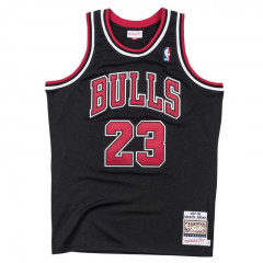 Beli Baju Basket Mitchell N Ness Michael Jordan '97 Alternate Chicago Bulls Authentic Jersey Black Original Cbublck97Mjo