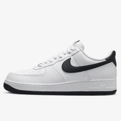 Beli Sepatu Sneakers Nike Air Force 1 '07 White Black Original Fq4296-101