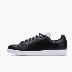 Beli Sepatu Sneakers Adidas Stan Smith Black Original S80018